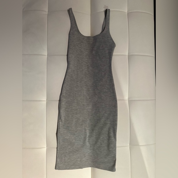Zara Medium Dress - Picture 5 of 6
